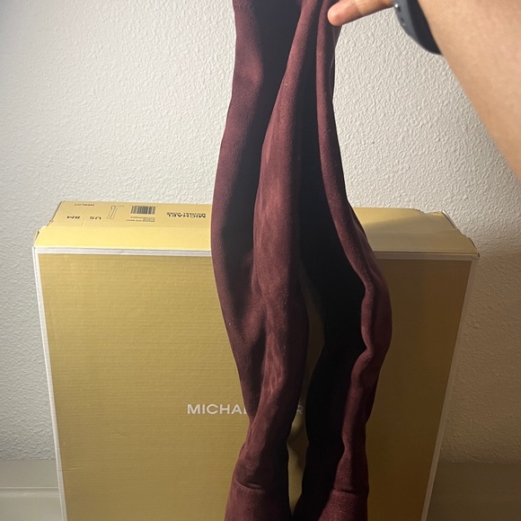 Michael Kors boots - Burgundy Heeled Boots - Picture 3 of 7